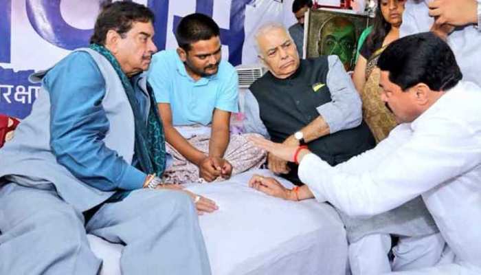 नोएडा में रैली करेंगे अरविंद केजरीवाल, यशवंत और शत्रुघ्न सिन्हा भी होंगे शामिल नोएडा में रैली करेंगे अरविंद केजरीवाल, यशवंत और शत्रुघ्न सिन्हा भी होंगे शामिल