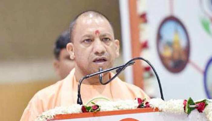 CM योगी ने सहायक शिक्षक भर्ती परीक्षाओं में अनियमित्ताओं की जांच के लिए समिति गठित की CM योगी ने सहायक शिक्षक भर्ती परीक्षाओं में अनियमित्ताओं की जांच के लिए समिति गठित की