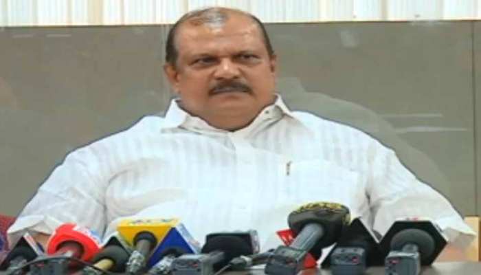 बिशप के खिलाफ यौन शोषण का आरोप लगाने वाली नन को विधायक ने बताया प्रॉस्टिट्यूट बिशप के खिलाफ यौन शोषण का आरोप लगाने वाली नन को विधायक ने बताया प्रॉस्टिट्यूट