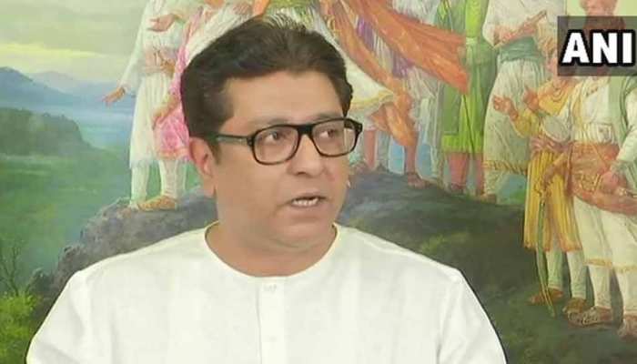 राज ठाकरे का शिवसेना पर हमला, 'संपादकीय में कोसने वाले एक्शन के समय चुप्पी साध लेते हैं' राज ठाकरे का शिवसेना पर हमला, 'संपादकीय में कोसने वाले एक्शन के समय चुप्पी साध लेते हैं'