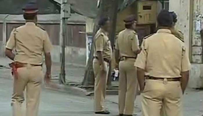 महाराष्ट्र : मराठा आरक्षण के मुद्दे पर 24 घंटे में दो लोगों ने की आत्महत्या महाराष्ट्र : मराठा आरक्षण के मुद्दे पर 24 घंटे में दो लोगों ने की आत्महत्या