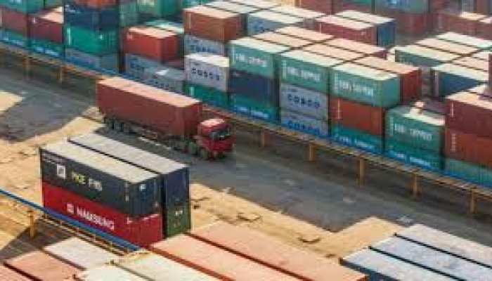 तेल की कीमतों में तेजी से देश के निर्यात में भी वृद्धि, अगस्त में 19.21% बढ़ा एक्सपोर्ट तेल की कीमतों में तेजी से देश के निर्यात में भी वृद्धि, अगस्त में 19.21% बढ़ा एक्सपोर्ट