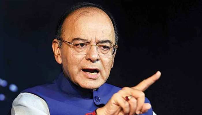 विजय माल्या के दावे पर अरुण जेटली ने कहा- झूठ बोल रहे हैं माल्या विजय माल्या के दावे पर अरुण जेटली ने कहा- झूठ बोल रहे हैं माल्या