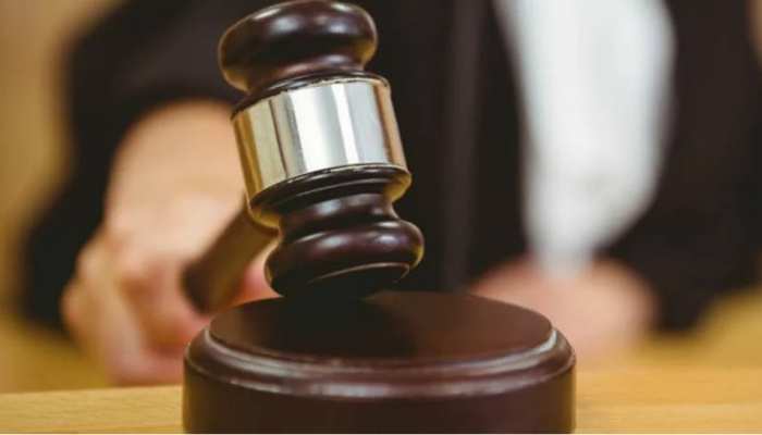 बोकारो : छेड़खानी के बदले रेप की 'तालिबानी' सजा सुनाने वाले मुखिया को 10 साल की सजा बोकारो : छेड़खानी के बदले रेप की 'तालिबानी' सजा सुनाने वाले मुखिया को 10 साल की सजा