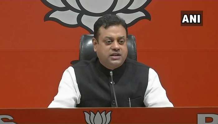 BJP का आरोप,'गांधी परिवार कर रहा था माल्या और किंगफिशर की मदद' BJP का आरोप,'गांधी परिवार कर रहा था माल्या और किंगफिशर की मदद'