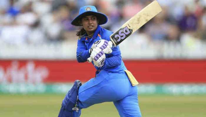 Women Cricket: टीम इंडिया ने श्रीलंका को दूसरे वनडे में 8 रन से हराया, सीरीज भी जीती Women Cricket: टीम इंडिया ने श्रीलंका को दूसरे वनडे में 8 रन से हराया, सीरीज भी जीती