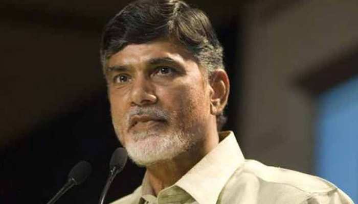 आंध्र प्रदेश के CM चंद्रबाबू नायडू के खिलाफ गिरफ्तारी वारंट जारी, 21 सितंबर तक पेशी के आदेश आंध्र प्रदेश के CM चंद्रबाबू नायडू के खिलाफ गिरफ्तारी वारंट जारी, 21 सितंबर तक पेशी के आदेश
