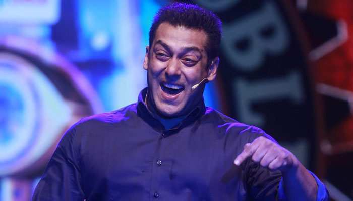 Bigg Boss 12: 'गैंग्स ऑफ वासेपुर' के सिंगर के साथ शाहरुख की फैन की बनेगी 'विचित्र जोड़ी' Bigg Boss 12: 'गैंग्स ऑफ वासेपुर' के सिंगर के साथ शाहरुख की फैन की बनेगी 'विचित्र जोड़ी'