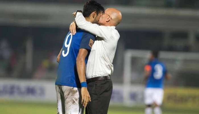 SAFF CUP: आठवें खिताब के लिए आज मालदीव से भिड़ेगा भारत, 2009 का ‘रीप्ले’ हो सकता है यह मैच SAFF CUP: आठवें खिताब के लिए आज मालदीव से भिड़ेगा भारत, 2009 का ‘रीप्ले’ हो सकता है यह मैच
