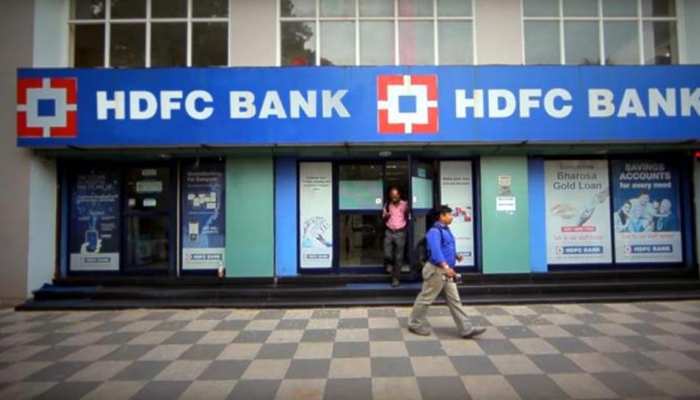 HDFC ने ग्राहकों को किया अलर्ट, नजरअंदाज करने पर लग सकती है पेनाल्टी HDFC ने ग्राहकों को किया अलर्ट, नजरअंदाज करने पर लग सकती है पेनाल्टी