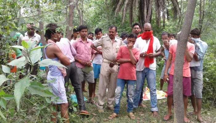 बोकारो में बरामद हुआ महिलाओं का नरकंकाल, दुष्कर्म कर हत्या की आशंका बोकारो में बरामद हुआ महिलाओं का नरकंकाल, दुष्कर्म कर हत्या की आशंका
