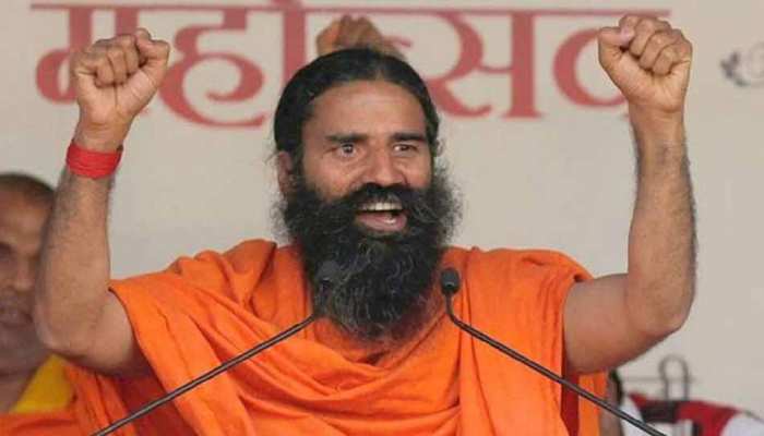 इजाजत मिले तो पेट्रोल-डीजल 35-40 रुपए लीटर में बेच सकता हूं : रामदेव इजाजत मिले तो पेट्रोल-डीजल 35-40 रुपए लीटर में बेच सकता हूं : रामदेव