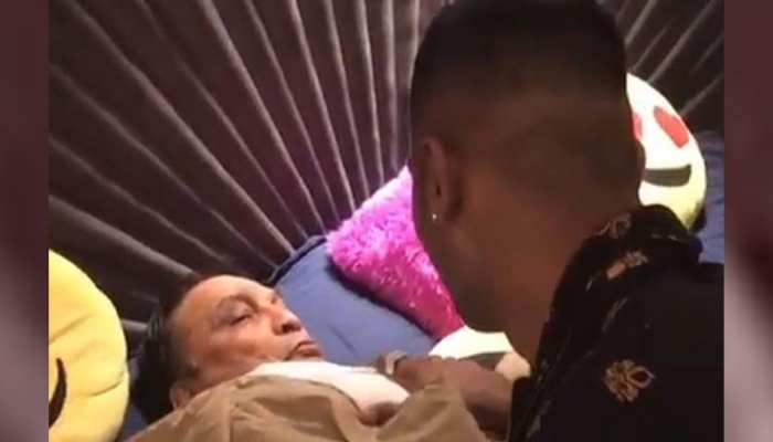 हार्दिक पांड्या ने इंस्टाग्राम पर शेयर किया इमोशनल VIDEO, जीत लिया फैन्स का दिल हार्दिक पांड्या ने इंस्टाग्राम पर शेयर किया इमोशनल VIDEO, जीत लिया फैन्स का दिल