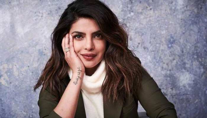 प्रियंका चोपड़ा ने किया खुलासा, 5 साल की उम्र से इस गंभीर बीमारी की हैं शिकार प्रियंका चोपड़ा ने किया खुलासा, 5 साल की उम्र से इस गंभीर बीमारी की हैं शिकार