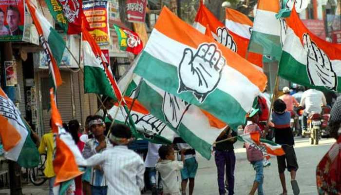 गोवा : कांग्रेस ने किया सरकार बनाने का दावा, राज्यपाल से करेगी मुलाकात गोवा : कांग्रेस ने किया सरकार बनाने का दावा, राज्यपाल से करेगी मुलाकात