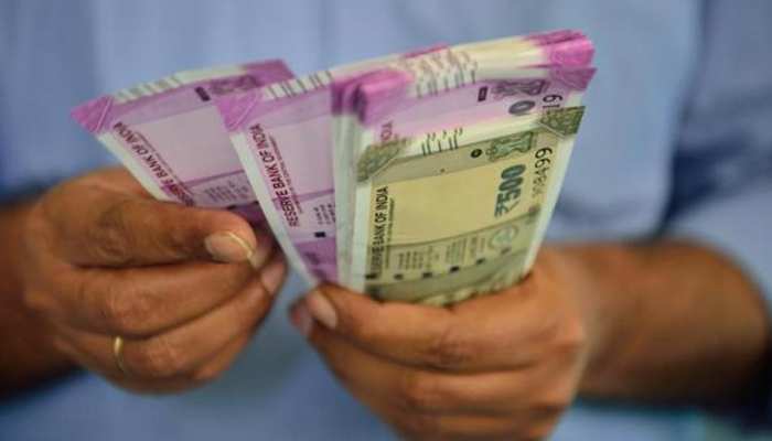 7वां वेतन आयोग : सैलरी बढ़ाने के लिए केंद्रीय कर्मचारी आज करेंगे प्रदर्शन, सरकार ने जारी किया सख्त आदेश 7वां वेतन आयोग : सैलरी बढ़ाने के लिए केंद्रीय कर्मचारी आज करेंगे प्रदर्शन, सरकार ने जारी किया सख्त आदेश