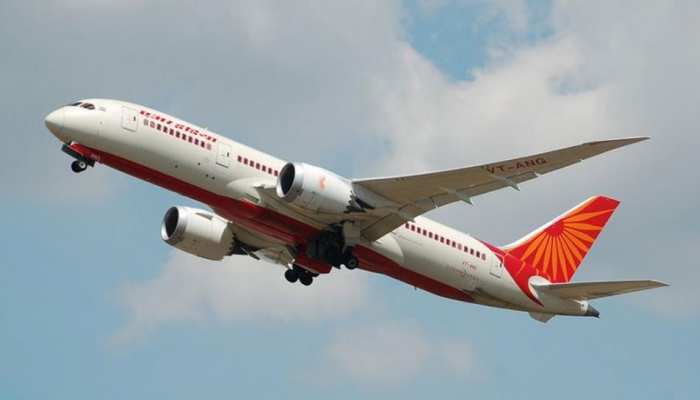 India Today: Air india pilots saved 370 lives after landing in bad weather condition India Today: Air india pilots saved 370 lives after landing in bad weather condition