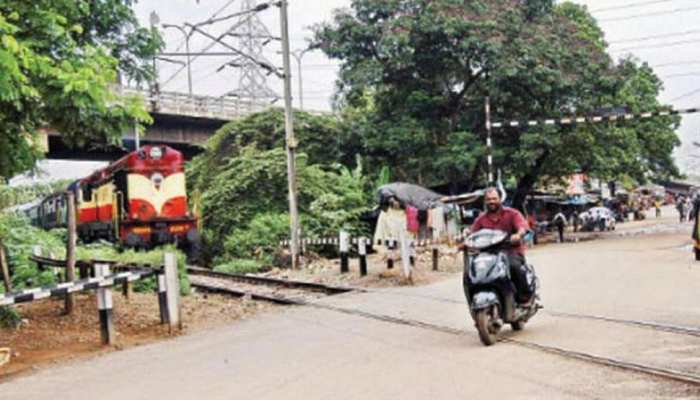 पूर्वांचल के Rail यात्रियों के लिए अच्छी खबर, रेलवे ने सेफ्टी के लिए उठाया ये कदम पूर्वांचल के Rail यात्रियों के लिए अच्छी खबर, रेलवे ने सेफ्टी के लिए उठाया ये कदम