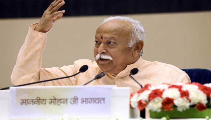 मोहन भागवत ने कहा, 'आबादी का संतुलन कायम रखने की जरूरत, इसके लिए बने एक नीति' मोहन भागवत ने कहा, 'आबादी का संतुलन कायम रखने की जरूरत, इसके लिए बने एक नीति'