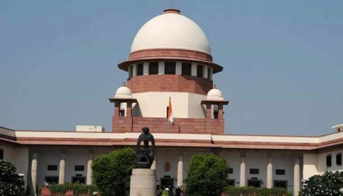 केंद्र ने SC से कहा: राष्ट्रीय राजधानी का प्रशासन अकेले दिल्ली सरकार पर नहीं छोड़ा जा सकता केंद्र ने SC से कहा: राष्ट्रीय राजधानी का प्रशासन अकेले दिल्ली सरकार पर नहीं छोड़ा जा सकता