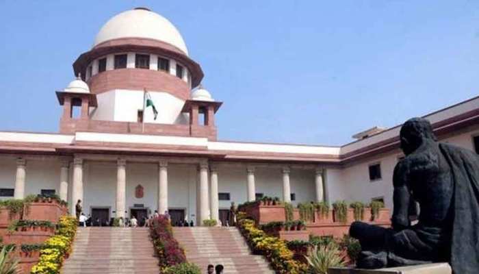 SC/ST एक्ट के खिलाफ दायर हुई एक और याचिका, सुप्रीम कोर्ट सुनवाई को तैयार SC/ST एक्ट के खिलाफ दायर हुई एक और याचिका, सुप्रीम कोर्ट सुनवाई को तैयार
