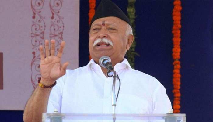'श्मशान-कब्रिस्तान' के मुद्दे पर RSS प्रमुख मोहन भागवत ने क्या नसीहत दी? 'श्मशान-कब्रिस्तान' के मुद्दे पर RSS प्रमुख मोहन भागवत ने क्या नसीहत दी?