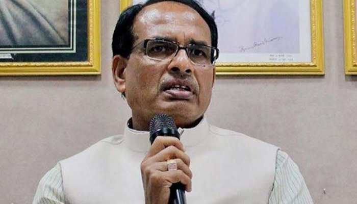 डंपर घोटाला मामला: SC ने सीएम शिवराज को दी बड़ी राहत, कांग्रेस को लगा झटका डंपर घोटाला मामला: SC ने सीएम शिवराज को दी बड़ी राहत, कांग्रेस को लगा झटका