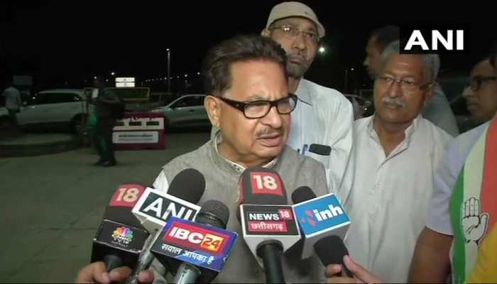 छत्तीसगढ़: कांग्रेस का आरोप, बीजेपी के इशारे पर हुई बीएसपी और जोगी की पार्टी के बीच ‘डील’ छत्तीसगढ़: कांग्रेस का आरोप, बीजेपी के इशारे पर हुई बीएसपी और जोगी की पार्टी के बीच ‘डील’