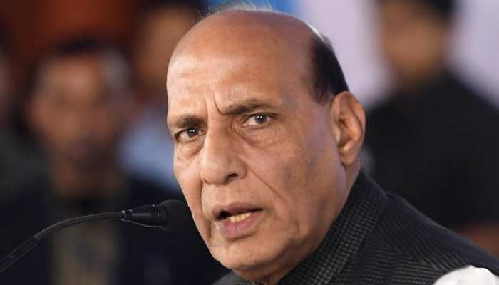 राजनाथ ने BSF से कहा,'जवान की हत्या में शामिल पाक सैनिकों के खिलाफ करें सख्त कार्रवाई' राजनाथ ने BSF से कहा,'जवान की हत्या में शामिल पाक सैनिकों के खिलाफ करें सख्त कार्रवाई'