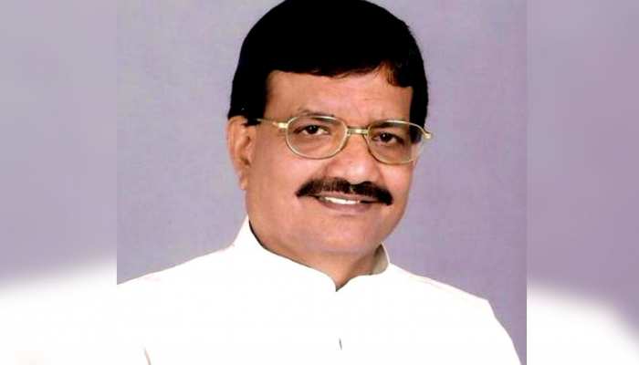 बिहार कांग्रेस के नए अध्यक्ष बोले, 'टिकट के मसले पर सहयोगियों के सामने नहीं झुकूंगा' बिहार कांग्रेस के नए अध्यक्ष बोले, 'टिकट के मसले पर सहयोगियों के सामने नहीं झुकूंगा'