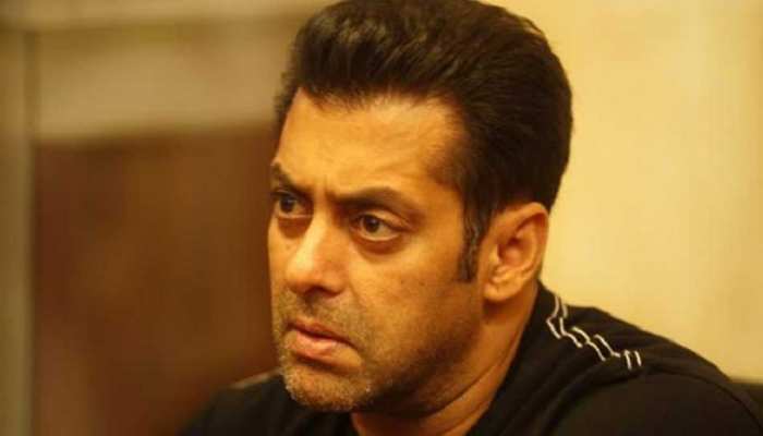 सलमान खान के खिलाफ इस थाने में FIR दर्ज, बिहार की अदालत ने दिया था ऑर्डर सलमान खान के खिलाफ इस थाने में FIR दर्ज, बिहार की अदालत ने दिया था ऑर्डर