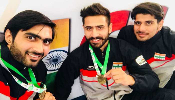 पुंछ के सकलैन तारिक ने रचा इतिहास, बने राज्य के पहले अंतराष्ट्रीय वालीबॉल खिलाड़ी पुंछ के सकलैन तारिक ने रचा इतिहास, बने राज्य के पहले अंतराष्ट्रीय वालीबॉल खिलाड़ी