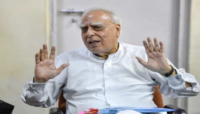 राजनीति से अपराधियों को अलग करने के लिए कानून लाए सरकार: कांग्रेस राजनीति से अपराधियों को अलग करने के लिए कानून लाए सरकार: कांग्रेस