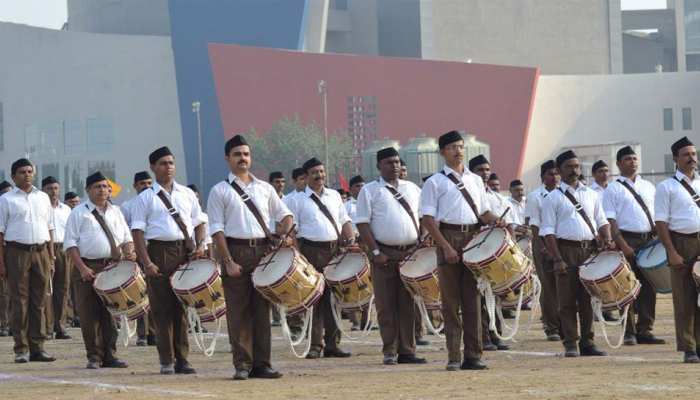 अयोध्या पर सुप्रीम कोर्ट के फैसले का RSS ने किया स्वागत, कहा,'उम्मीद है जल्द होगा फैसला' अयोध्या पर सुप्रीम कोर्ट के फैसले का RSS ने किया स्वागत, कहा,'उम्मीद है जल्द होगा फैसला'