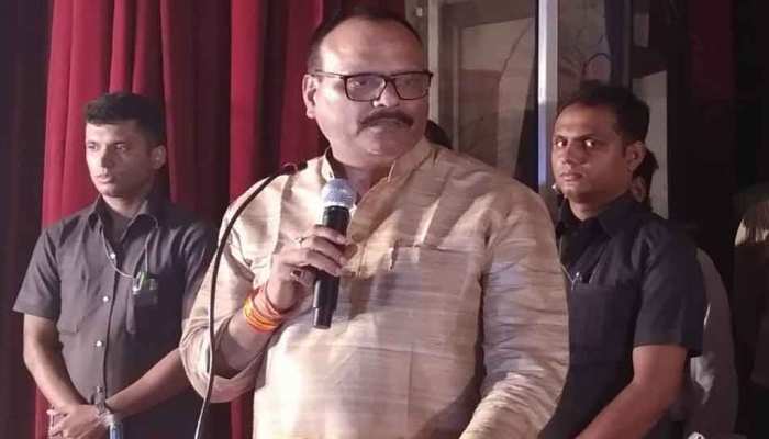 राम मंदिर को लेकर यूपी के कानून मंत्री ब्रजेश पाठक का बड़ा बयान, रास्ते की बाधा अब दूर राम मंदिर को लेकर यूपी के कानून मंत्री ब्रजेश पाठक का बड़ा बयान, रास्ते की बाधा अब दूर