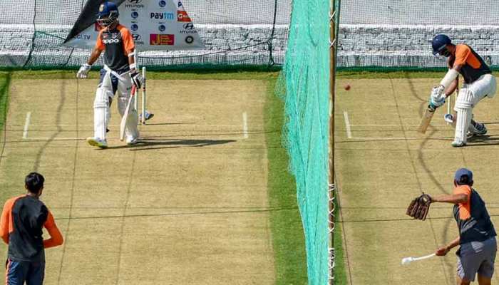 INDvsWI: वेस्टइंडीज अच्छा खेला तो नंबर-1 रैंकिंग गंवा सकती है टीम इंडिया INDvsWI: वेस्टइंडीज अच्छा खेला तो नंबर-1 रैंकिंग गंवा सकती है टीम इंडिया