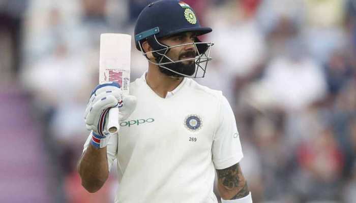 विराट कोहली ने शतक लगाकर सचिन, गावस्कर समेत 15 दिग्गजों को पीछे छोड़ा विराट कोहली ने शतक लगाकर सचिन, गावस्कर समेत 15 दिग्गजों को पीछे छोड़ा
