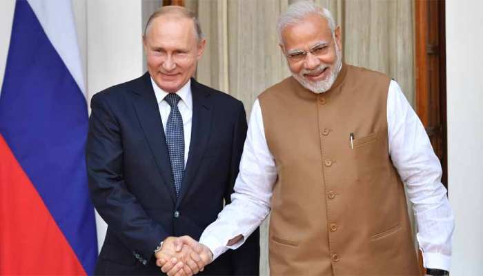 अमेरिकी धमकी को किनारे रख भारत ने इसलिए की रूस से S-400 डील, किए एक तीर से दो निशाने अमेरिकी धमकी को किनारे रख भारत ने इसलिए की रूस से S-400 डील, किए एक तीर से दो निशाने