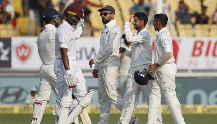 INDvsWI Analysis: विराट की कप्तानी पारी, जडेजा का शतक, भारतीय बॉलर्स छाए दूसरे दिन INDvsWI Analysis: विराट की कप्तानी पारी, जडेजा का शतक, भारतीय बॉलर्स छाए दूसरे दिन