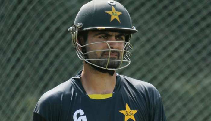 डोपिंग में फंसे पाक ओपनर अहमद शहजाद पर PCB ने लगाया 4 महीने का बैन डोपिंग में फंसे पाक ओपनर अहमद शहजाद पर PCB ने लगाया 4 महीने का बैन
