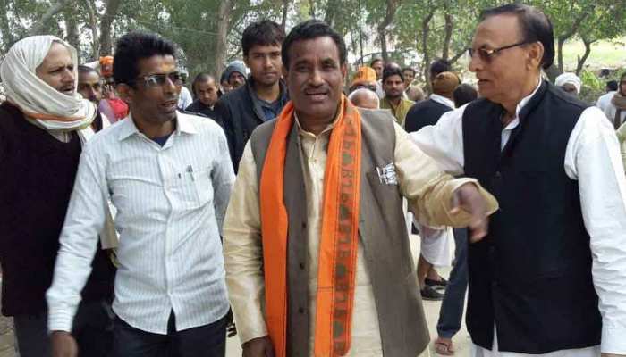 बीजेपी विधायक के बेटे ने पीएम मोदी और सीएम योगी को कहे अपशब्द, मामला दर्ज बीजेपी विधायक के बेटे ने पीएम मोदी और सीएम योगी को कहे अपशब्द, मामला दर्ज