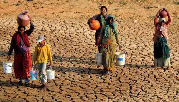 सीएम योगी ने दिए ‘सुजलाम सुफलाम’ अभियान को लागू करने के लिए अध्ययन के निर्देश सीएम योगी ने दिए ‘सुजलाम सुफलाम’ अभियान को लागू करने के लिए अध्ययन के निर्देश
