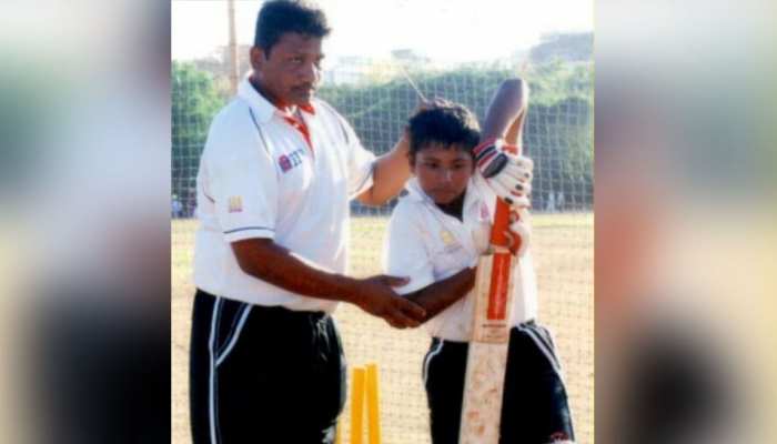 भारत में इस समय एक साथ क्रिकेट खेल रही इस पिता-पुत्र की जोड़ी ने किया धमाल भारत में इस समय एक साथ क्रिकेट खेल रही इस पिता-पुत्र की जोड़ी ने किया धमाल