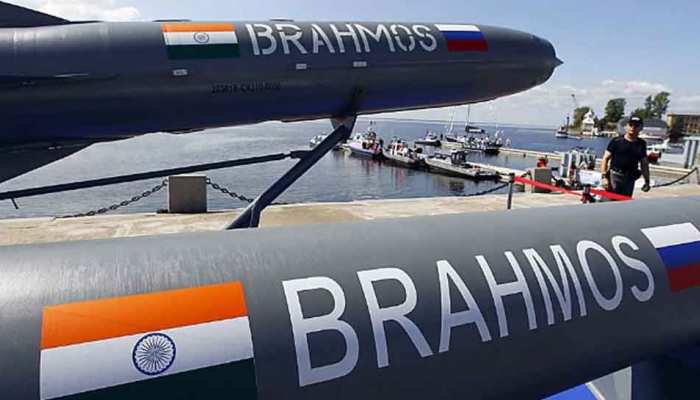 नागपुर : ब्रह्मोस यूनिट में PAK की घुसपैठ, ISI एजेंट गिरफ्तार नागपुर : ब्रह्मोस यूनिट में PAK की घुसपैठ, ISI एजेंट गिरफ्तार