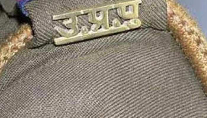 नाराज सिपाहियों को दशहरे से पहले UP सरकार का तोहफा, 25 हजार को मिलेगा प्रमोशन नाराज सिपाहियों को दशहरे से पहले UP सरकार का तोहफा, 25 हजार को मिलेगा प्रमोशन