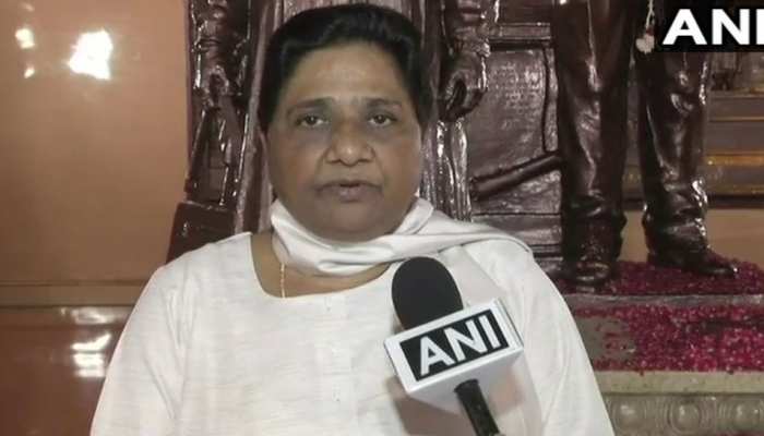 बीजेपी-कांग्रेस दलितों और सवर्ण समाज के गरीबों की हितैषी नहीं : मायावती बीजेपी-कांग्रेस दलितों और सवर्ण समाज के गरीबों की हितैषी नहीं : मायावती