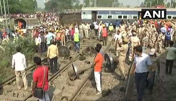 न्यू फरक्का ट्रेन हादसा : PM मोदी ने कहा- रायबरेली में ट्रेन दुर्घटना में लोगों की मौत से बहुत दुखी हूं न्यू फरक्का ट्रेन हादसा : PM मोदी ने कहा- रायबरेली में ट्रेन दुर्घटना में लोगों की मौत से बहुत दुखी हूं