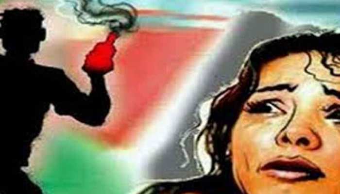 असम: शादी से मना किया तो छात्रा पर एसिड अटैक, आरोपी गिरफ्तार असम: शादी से मना किया तो छात्रा पर एसिड अटैक, आरोपी गिरफ्तार