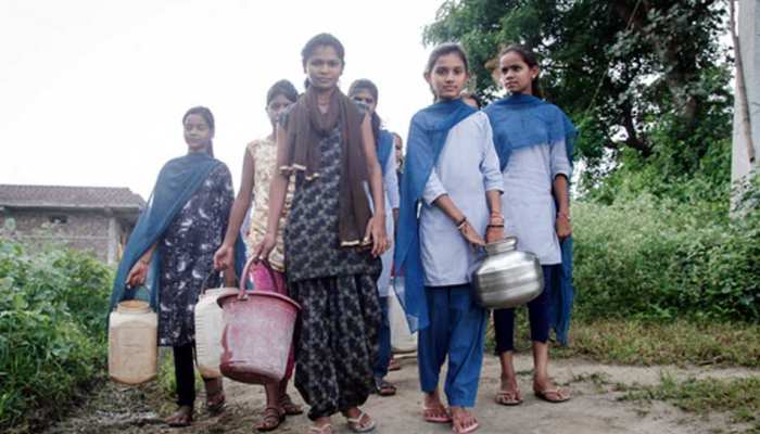 Video: 'Brides of the Well' के जरिए शेखर कपूर ने कही पानी की अनसुनी कहानी Video: 'Brides of the Well' के जरिए शेखर कपूर ने कही पानी की अनसुनी कहानी