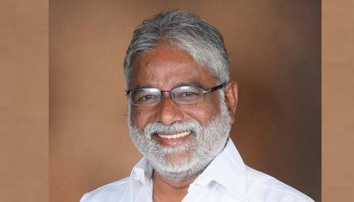 कर्नाटक: कांग्रेस-जेडीएस सरकार से BSP बाहर, एन महेश ने दिया मंत्री पद से इस्तीफा कर्नाटक: कांग्रेस-जेडीएस सरकार से BSP बाहर, एन महेश ने दिया मंत्री पद से इस्तीफा